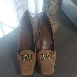 Aldo Tan Heeled Suede Loafers with Brass Accents Size 39
